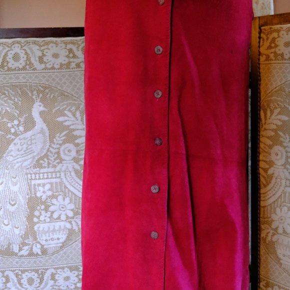 Hot Pink Suede Barbiecore Skirt - Picture 2 of 4